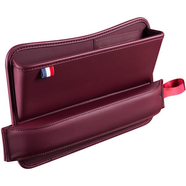 バリエーションコード : 2BJWJV6RRS車内での小物収納にお困りの方におすすめ、本革調の収納ポケットです。シート横のデッドスペースを活用でき、散らばりやすいカードやスマホなどの小物を一か所にまとめて収納できます。充電ケーブルを通す穴が...