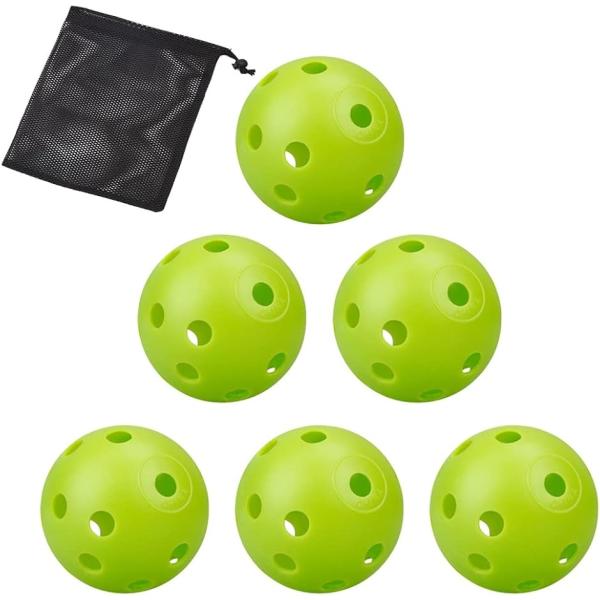 「バッティングの練習に」野球やソフトボールの練習にお使い頂けるトレーニングボールになります。野球ボールより少し小さいため、「ミート力」の向上にお役立て頂けます。「夜間や個人練習に」柔軟の素材ですので物に当たった際も傷付きにくくなっております...