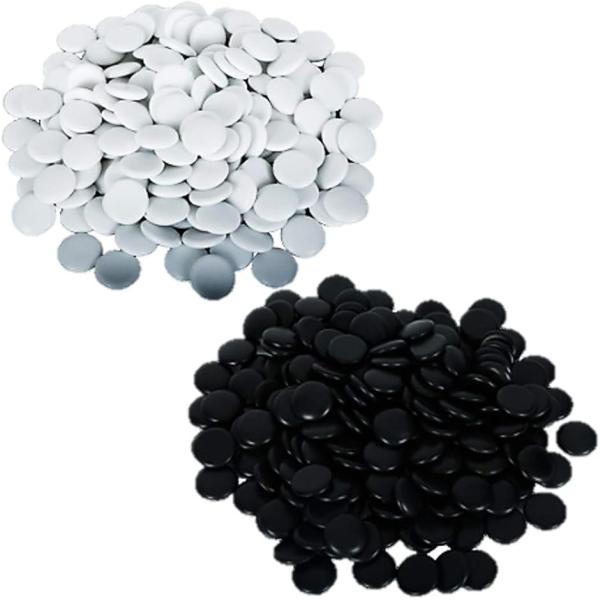 ・入り数 白石 180個 黒石 181個の入り? 多量 まとめ買い に 人気 。・使用感：形が お椀型 で裏返して置くと表で打ったものと区別ができて 詰碁 に最適。値段が安いしいっぱい入ってるからお得＊軽いプラスチックを想定していたが、そん...