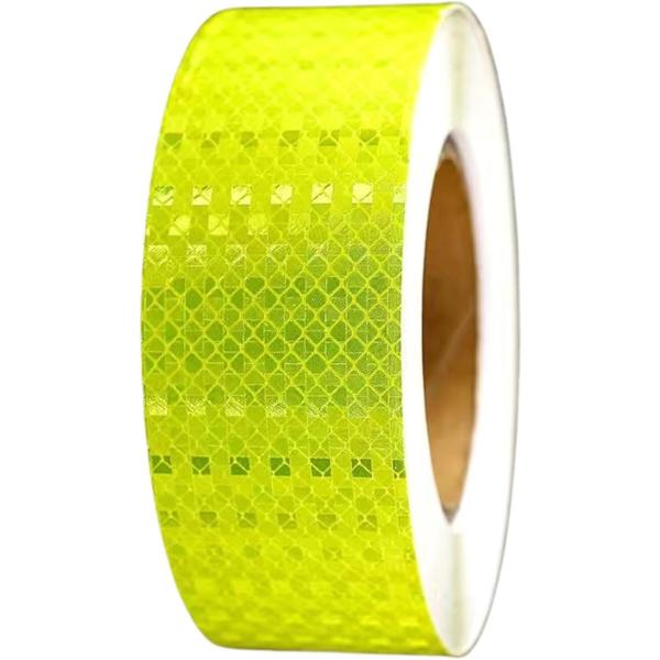 バリエーションコード : 2B9RUHXQIJ「商品詳細」 テープ長さ：約25m テープ幅：約5cm、素材：PVC ＊高輝度反射テープは、暗闇でも強力な反射力を発揮し、夜間の安全性を確保します。駐車場や道路のラインマーキング、車両、バイク、...