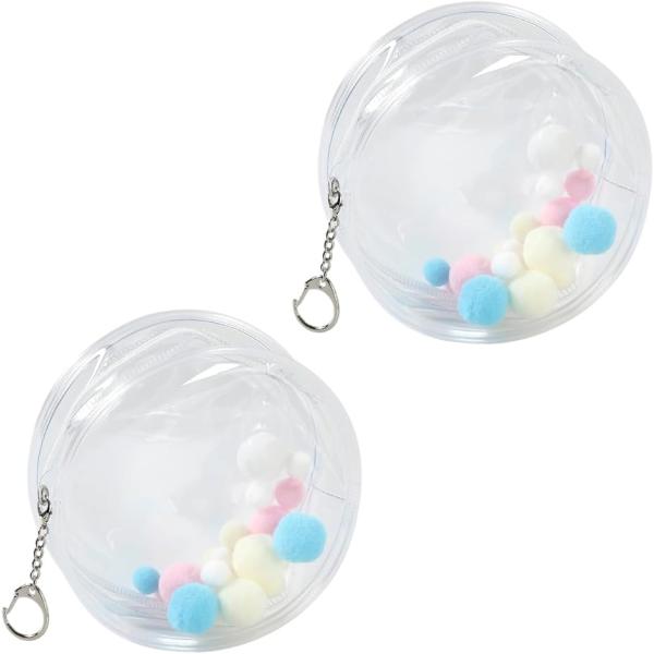 バリエーションコード : 2B94S6W5SH「推し活ぬいぐるみポーチ」は、お気に入りのぬいぐるみを連れて行ける透明ポーチです。14cmと大きめサイズなのもポイント。カラフルなモコモコのボールがランダムに入っており、見た目もとっても可愛いで...