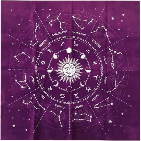 バリエーションコード : 2B9D3FOGP6ベルベット素材、サイズ49x49cmタロットクロスです。ホロスコープ12星座をデザインした神聖で美しいタロットクロスは、タロットカードやオラクルカード占いの場を荘厳な雰囲気に演出します。テーブル...