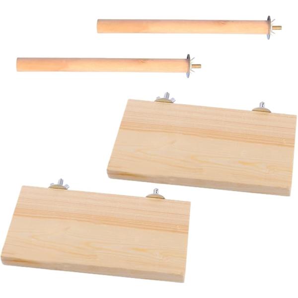 「インコも喜ぶ4点セット」ステージ2枚と止まり木2本の4点セット。段違いに配置すれば上下に行き来して遊べます。鳥籠の中で動けるようになると、運動不足も解消。楽しそうに動く様子はとてもカワイイです。「泊まりやすい天然木」ステージも止まり木も天...