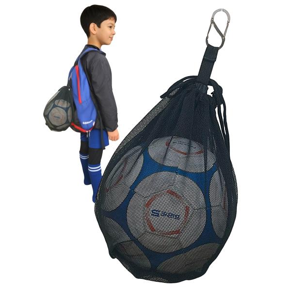 バリエーションコード : 2BU5639U0U「安心・安全・快適をお届け」メッシュネットを使用することで両手が空き、ボール持ち運びの不安を解消し、お子様が快適にボールを持ち運ぶことができます。「4WAYで持ち運びOK」(1)リュックに取付け...