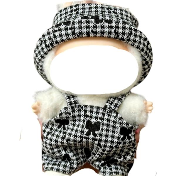 バリエーションコード : 2BUCDLDOIJ＊ ラブブ専用のチェック柄のオーバーオールと帽子です。いつものラブブを、流行のスタイルにコーディネートしてみませんか？写真撮影やSNS投稿にもぴったり。コレクションにも最適なアイテムです。プレゼ...