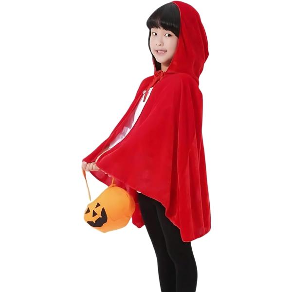 バリエーションコード : 2BUC8WI4YQ「イベントを盛り上げるフード付きショートマント」 ハロウィンのコスプレや仮装にぴったりのフード付きショートマントです。赤と黒の2色展開で、童話や魔法使いのスタイルにもアレンジできます。男の子にも...