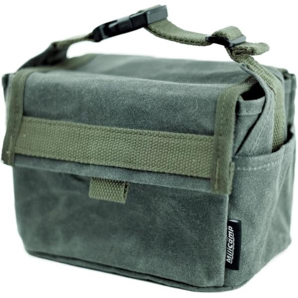 「改良点」裏面にMolle仕様のループが付き、バックパックに吊ることができます。各社の戦闘飯盒2型、雷鳥飯盒が全て入ることを確認しています。ツルが長いタイプの戦闘飯盒2型も収納可能です。「サイズ」幅21x奥行12x高さ13cm　「重量」約2...