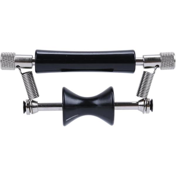 「表現の幅が広がる」ギター演奏がもっと楽しく。キー変更も簡単なローラーカポタスト。「弾き語りが快適」弾き語りが快適になる必携カポ。初心者でも扱いやすいシンプル設計。「安心装着」ゴムローラーで安心装着。大切なギターを傷つけない優しい仕様。「安...