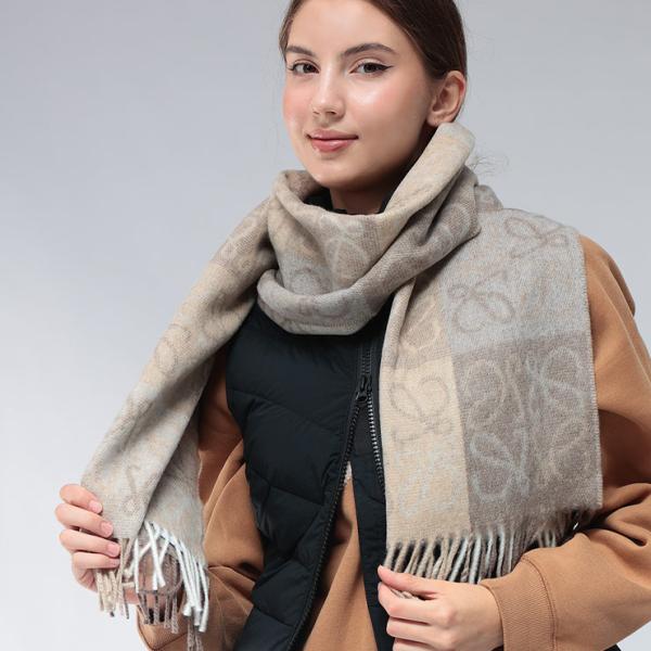 LOEWE（ロエベ） チェッカーボード スカーフ マフラー LELF810487X17