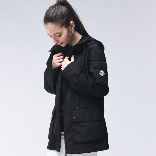 【美品サイズ5】モンクレール Leandro レディース アウター 大きめ MONCLER (モンクレール) ロゴパッチ付きポケット フルジップ ウエスト