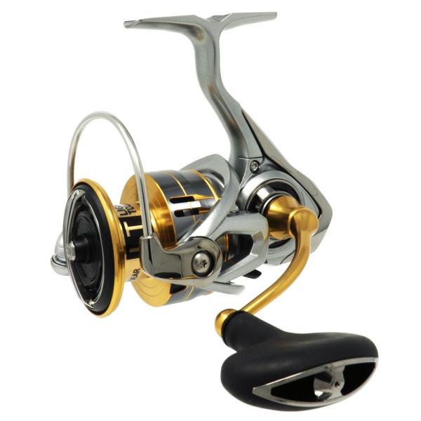 DAIWA（ダイワ） 18フリームス LT4000D−C ／スピニング