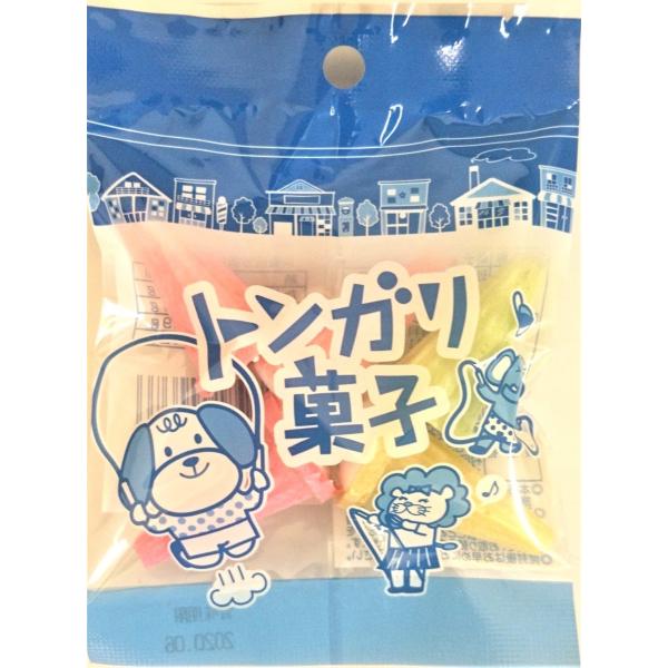 ＜トンガリ菓子（定価50円タイプ）　4個入×40袋（有）坂製菓＞　中身トンガリ菓子1個あたりの大きさ：縦約5ｃｍ×コーン上部横2.5ｃｍ【送料の目安】　当商品のみの場合、嵩的に数量10BOX（中身400個）まで　送料１個口料金で発送できます...