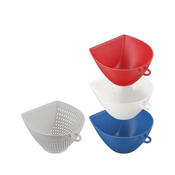 【商品概要】本体サイズ:141×158×74mm(ボウル1個のサイズ)本体重量:219g(セットの重量)材質:ポリプロピレン生産国:日本容量:650ml(ボウル)セット内容:チリトリザル×1個、チリトリボウル×3個(ブルー、ホワイト、レッド...