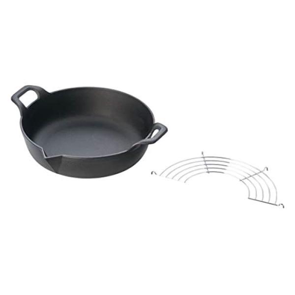 【商品概要】サイズ(cm):34×30×(H)9.5 内径26.5cm 深さ6.7cm材質:鋳鉄(黒焼付加工)原産国:日本【商品説明】【商品詳細】ブランド：岩鋳(Iwachu)商品種別：揚げ鍋・天ぷら鍋商品名：岩鋳(Iwachu) 天ぷら鍋...