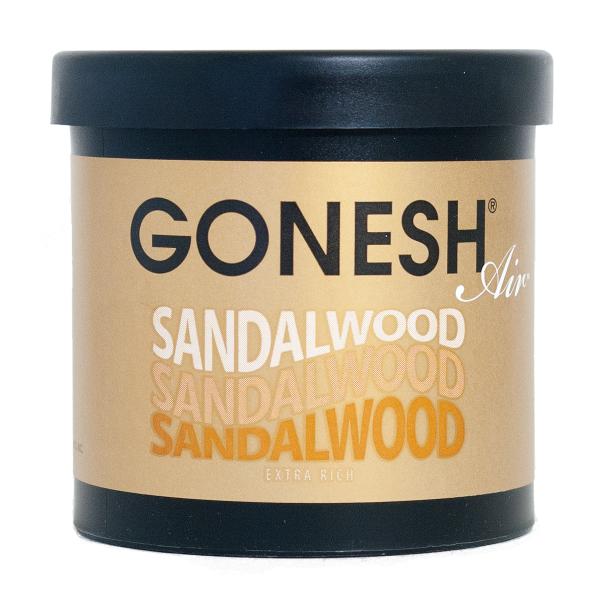 サンダルウッド(白檀)の香りをGONESH流にアレンジし、より深みのあるウッディな仕上がりに。フレグランスジェルという固形の芳香剤。GONESHのイメージをそのままにゴールドのアルミ缶を採用。火を使わず、場所を選ばず使えるため、車など小さな...