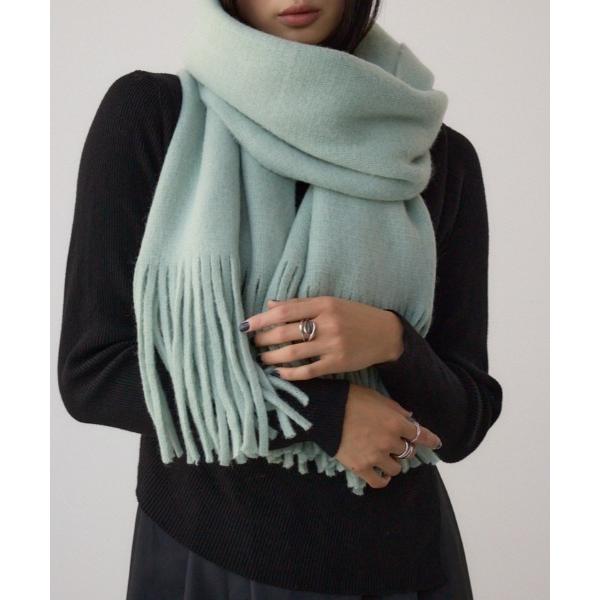 ZOZO問い合わせ番号:101020955ショップ:AZUL BY MOUSSY，アズールバイマウジーブランド:AZUL BY MOUSSY，アズールバイマウジー商品名:ソフトタッチニットフリンジストールカテゴリ:ファッション雑貨>マ...