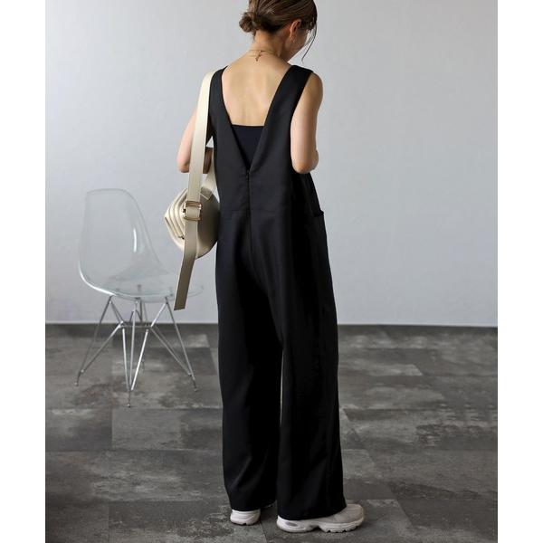 『タイムセール実施中』参考価格：5，990円発売時期：2023年04月コンディション：B（目立つ使用感なし）使用感が少ない、または気にならないアイテム前身頃：ひきつれ【商品に関する注意事項】・こちらの商品画像は、実物ではなく新品時の画像を掲...