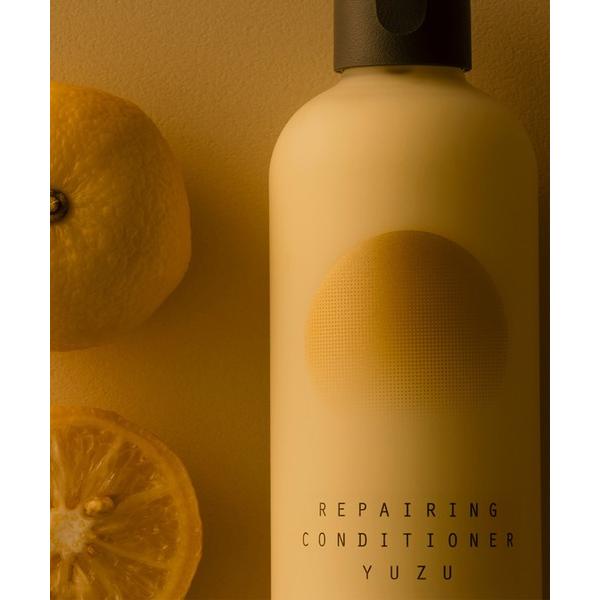 ※このアイテムは返品・交換対象外商品です。コスメ商品ZOZO問い合わせ番号:101133229ショップ:OSAJI，オサジブランド:OSAJI，オサジ商品名:オサジ リペアリング コンディショナー Yuzu〈ユズ〉【数量限定】カテゴリ:ボデ...