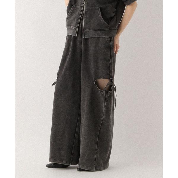 『タイムセール実施中』参考価格：7，700円発売時期：2025年02月コンディション：B（目立つ使用感なし）使用感が少ない、または気にならないアイテム全体的：色あせ参考商品名：2WAYスウェットデザインパンツ　326088参考品番：3260...