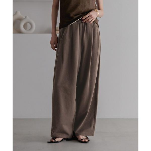 『セール実施中』参考価格：6，600円発売時期：2025年05月コンディション：B（目立つ使用感なし）使用感が少ない、または気にならないアイテム全体的：色あせ参考商品名：カットイージーコクーンパンツ２ 491345参考品番：491345【商...