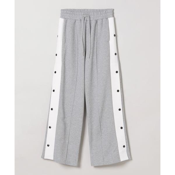 『セール実施中』参考価格：9，390円発売時期：2024年09月コンディション：C（やや使用感あり）使用感があり、やや気になる傷や汚れがあるアイテム前身頃・すそ周り：汚れ全体的：保管上のにおいがします。【商品に関する注意事項】・こちらの商品...