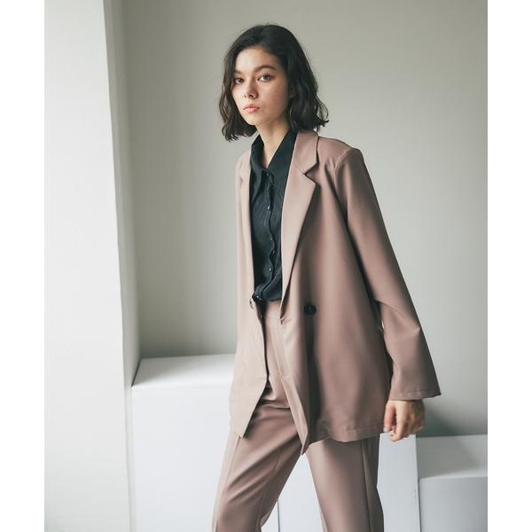 『タイムセール実施中』参考価格：11，550円発売時期：2023年07月コンディション：D（傷・汚れあり）傷や汚れがあるが使用には問題ないアイテム前身頃・後身頃：毛玉参考商品名：【自宅で洗える】 ダブルテーラードジャケット＆テーパードパンツ...