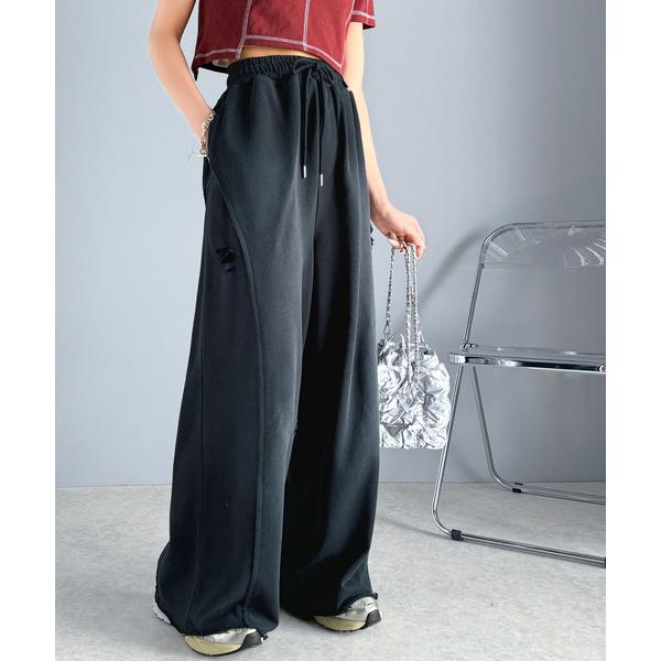 参考価格：5，999円発売時期：2024年09月コンディション：B（目立つ使用感なし）使用感が少ない、または気にならないアイテム全体的：色あせ内側：毛玉参考商品名：ダメージデザインで個性をプラス。裏毛ブラストダメージワイドパンツ参考品番：c...