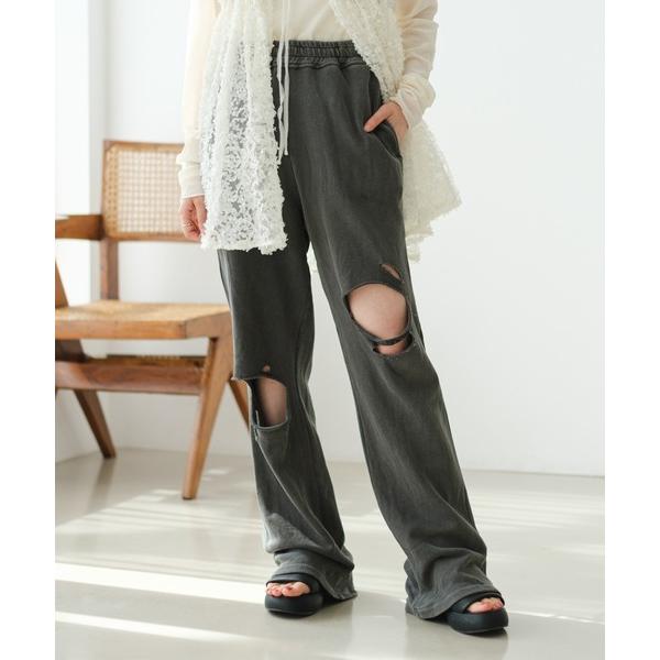 参考価格：7，590円発売時期：2025年05月コンディション：A（使用感なし）数回使用した程度で使用感が感じられないアイテム参考商品名：【低身長サイズ/2サイズ展開/WEB限定】ダメージスウェットパンツ参考品番：KAZ1051402A00...