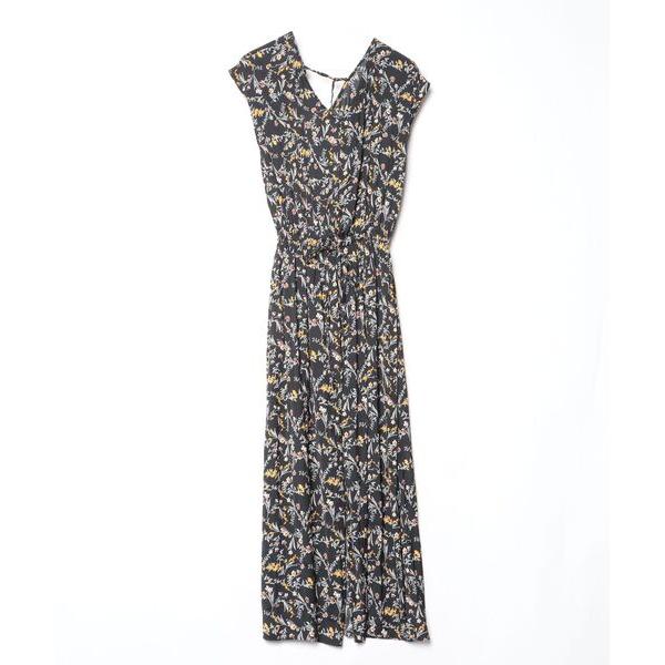 参考価格：9，878円発売時期：2019年03月コンディション：A（使用感なし）数回使用した程度で使用感が感じられないアイテム参考商品名：ディープスリットシアーワンピース参考品番：041930370201ZOZO問い合わせ番号:101753...