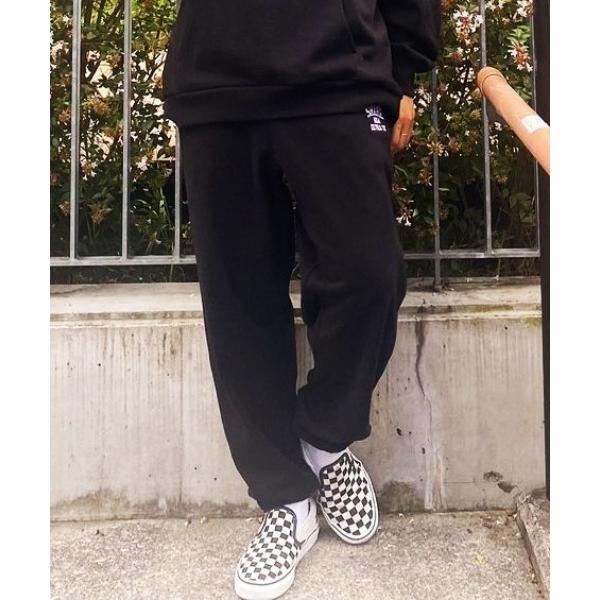 参考価格：6，050円発売時期：2022年08月コンディション：A（使用感なし）数回使用した程度で使用感が感じられないアイテム参考商品名：SHARE EASY スウェットパンツ参考品番：426FAH81-022B【商品に関する注意事項】・こ...