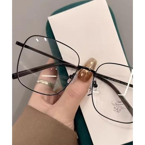 ZOZO問い合わせ番号:101797365ショップ:VIBGYOR，ヴィブジョーブランド:VIBGYOR Women，ヴィブジョー　ウィメン商品名:【urge select】細フレーム クリアレンズ 伊達メガネ【ウェリントン】カテゴリ:ファ...