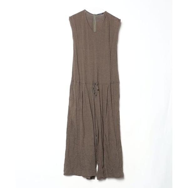 『セール実施中』参考価格：13，200円発売時期：2016年05月コンディション：C（やや使用感あり）使用感があり、やや気になる傷や汚れがあるアイテム全体的：色あせ、毛玉、型崩れ参考商品名：マーブルヴィンテージサロペット#参考品番：1607...