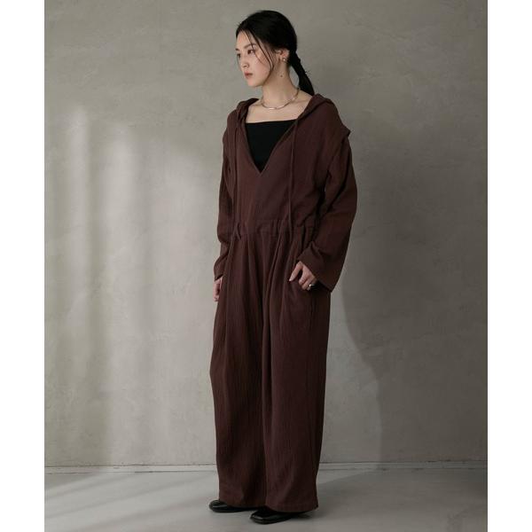 『タイムセール実施中』参考価格：7，250円発売時期：2025年04月コンディション：B（目立つ使用感なし）使用感が少ない、または気にならないアイテム全体的：汚れ、毛玉参考商品名：2way V-neck hood all in one ou...