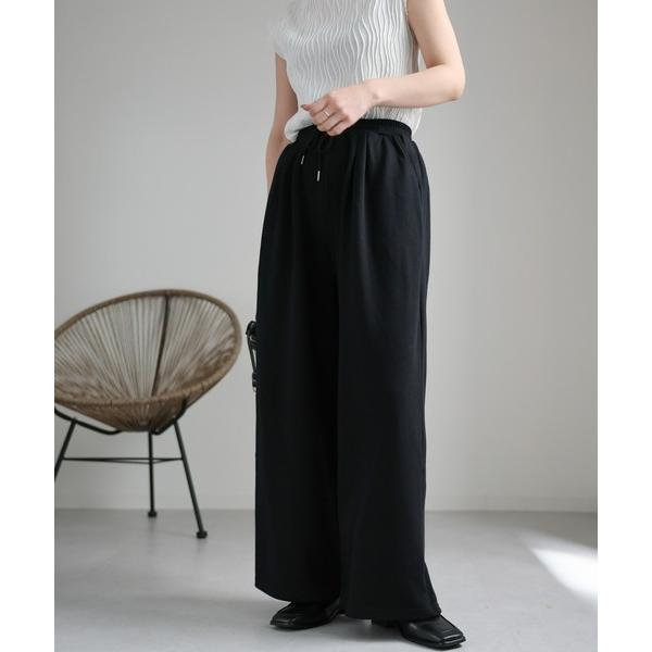 『セール実施中』参考価格：4，990円発売時期：2023年04月コンディション：C（やや使用感あり）使用感があり、やや気になる傷や汚れがあるアイテム全体的：毛玉参考商品名：スウェットワイドパンツ / イージーパンツ参考品番：AP23084【...