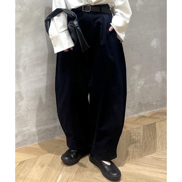 ワイドパンツ パンツ サイドタックフォルムパンツ レディース