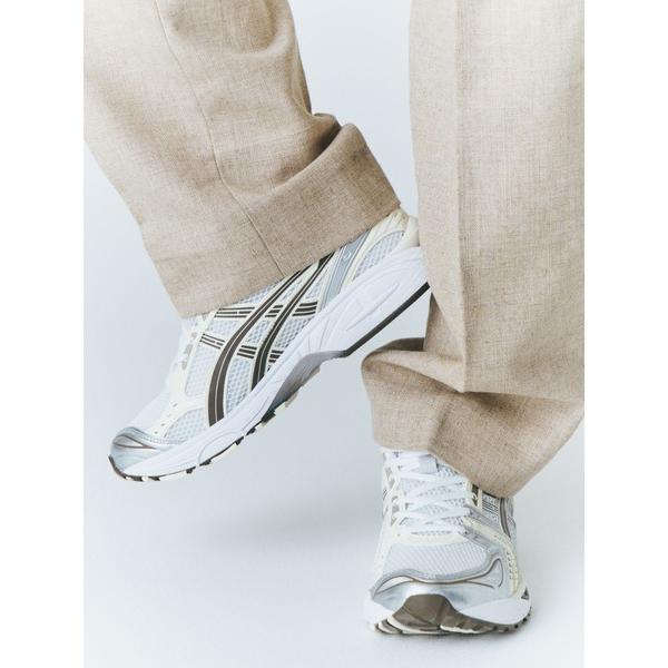 「ASICS」 ローカットスニーカー 23.5 ホワイト×シルバー メンズ