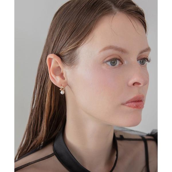 パール ピアス 「LEJA」スタービジューニュアンスパールスパイラルラインピアス結婚式 パーティー 成人式 二次会 同窓会 お呼ばれ オケージョン 20代 30代