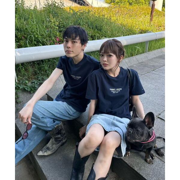 tシャツ 「オンライン限定」ユニセックス スポーツクラブレギュラーフィットショートスリーブTシャツ メンズ レディース
