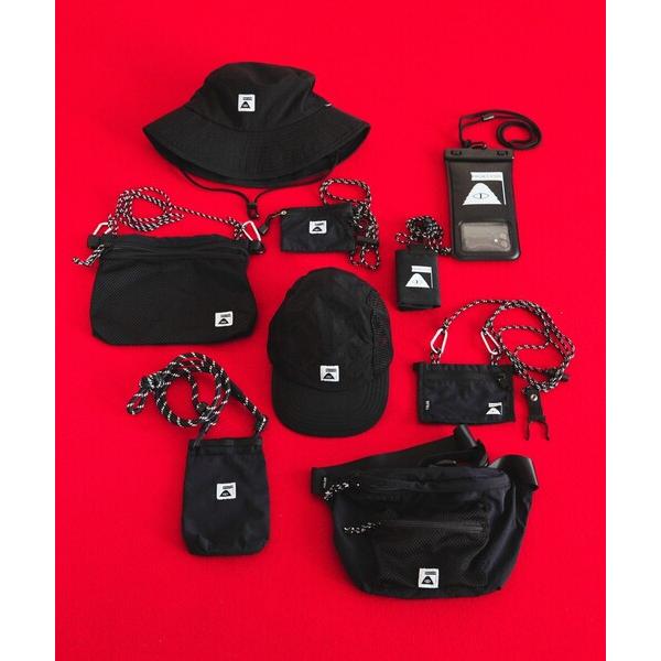 「POLeR」 ウエストバッグ ONE SIZE ベージュ レディース