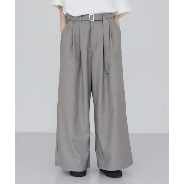 「SOCCE」 スラックス L グレイッシュベージュ メンズ