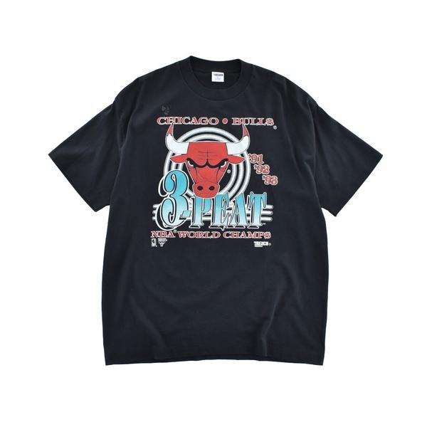 tシャツ 「USED」90’ TRENCH “NBA Chicago Bulls/3Peat” バスケ Tシャツ USA製 メンズ レディース