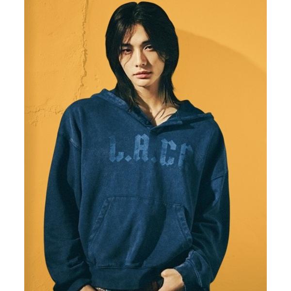 パーカー 「Stray Kids / ストレイキッズ Hyunjin / ヒョンジン 着用」GUESS/ゲス UNISEX KNIT SWEAT ユニセックスニットスウェット プルオーバーパーカー…