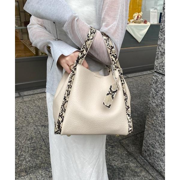 ZOZO問い合わせ番号:55535278ショップ:DouDou，ドゥドゥブランド:DouDou，ドゥドゥ商品名:ミニショルダー付ソフトレザー調ミニバッグカテゴリ:バッグ>ハンドバッグブランド品番:DDZ1011312A0001素材:合...