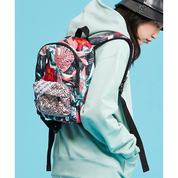 安いアディダス 花柄 リュックの通販商品を比較 ショッピング情報のオークファン