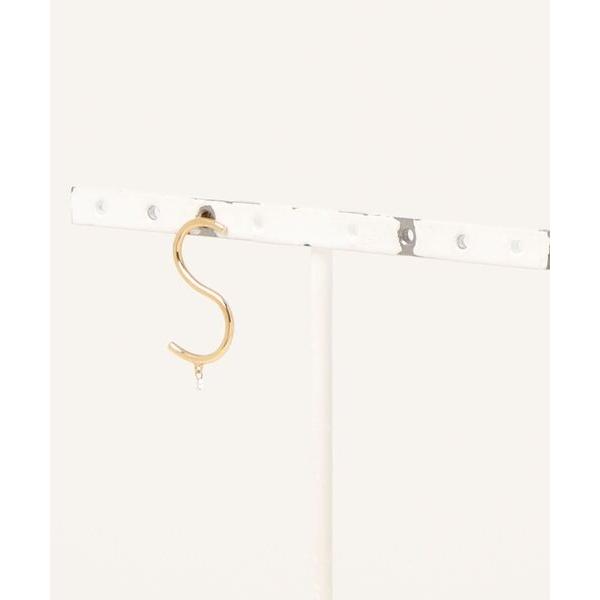 W】【it】【PLOW】18Kアルファベットダイヤモンドピアス (SMALL) W】【it】【PLOW】18Kアルファベットダイヤモンドピアス (SMALL)