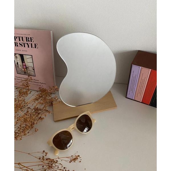 ZOZO問い合わせ番号:61620841ショップ:VitaFelice，ヴィータフェリーチェブランド:VitaFelice，ヴィータフェリーチェ商品名:変形ミラー 卓上 ビーンズミラーカテゴリ:インテリア>ミラーブランド品番:vnsz...