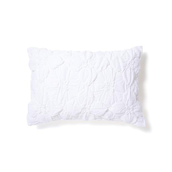 ZOZO問い合わせ番号:63382008ショップ:Francfranc，フランフランブランド:Francfranc，フランフラン商品名:フラワーキルト まくらカバー 700×500 ホワイトカテゴリ:インテリア>寝具ブランド品番:11...