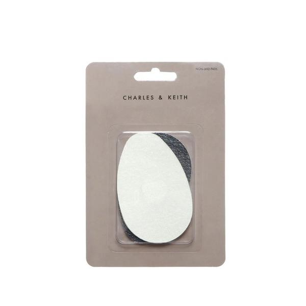 ZOZO問い合わせ番号:68854628ショップ:CHARLES &amp; KEITH，チャールズ＆キースブランド:CHARLES &amp; KEITH，チャールズ &amp; キース商品名:ハーフラバーカテゴリ:シューズ>シュー...