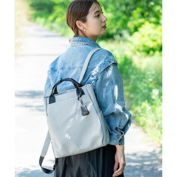 デイバック リュック 合皮 チャーム付き シンプル 2WAY トートバッグ リュックサック レディース メンズ