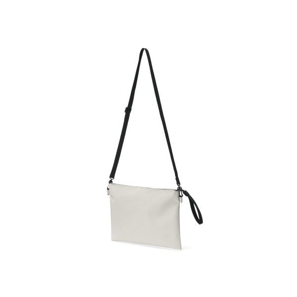 上品なデザインできれいめスタイルにも◎